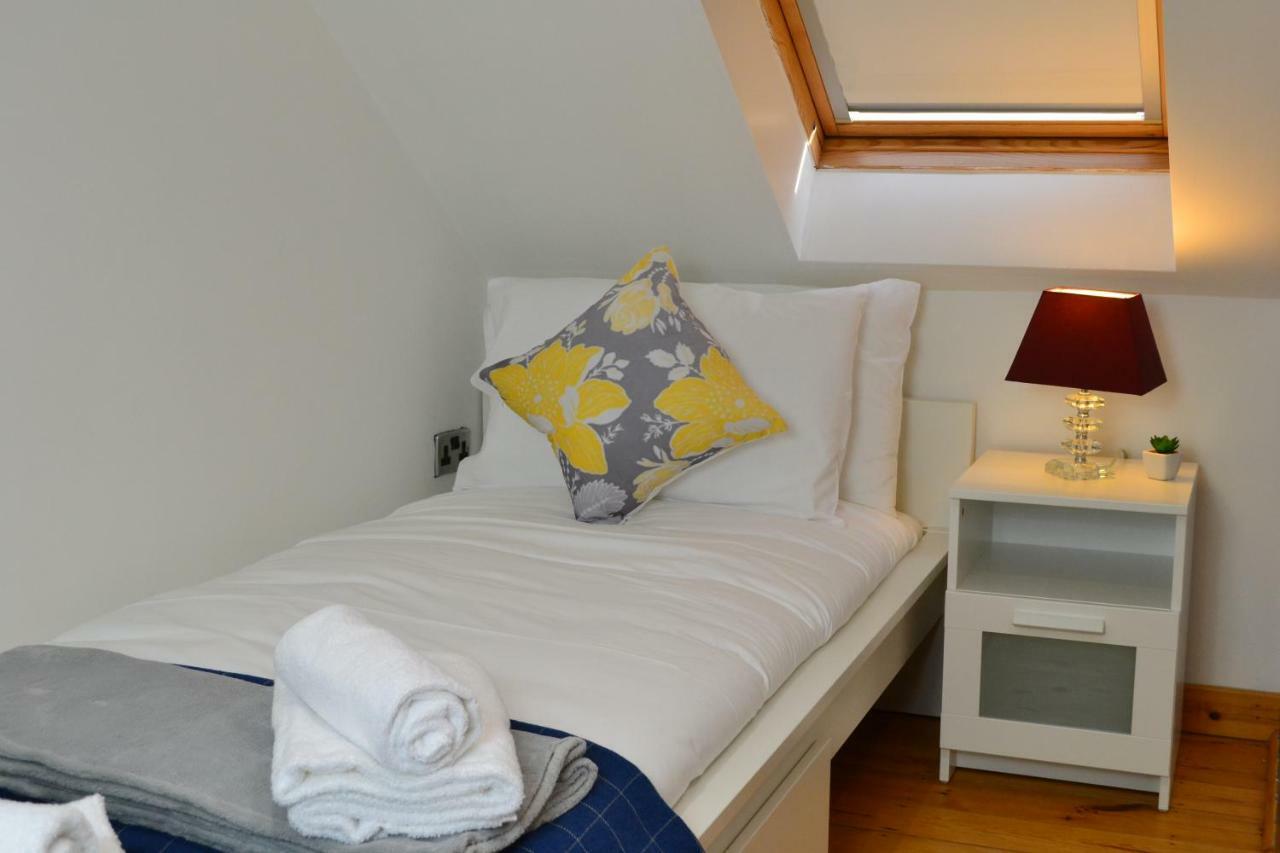 Epicsa - Family & Corporate Stay Mews Apartments With Free Parking Cambridge-i reptér Kültér fotó